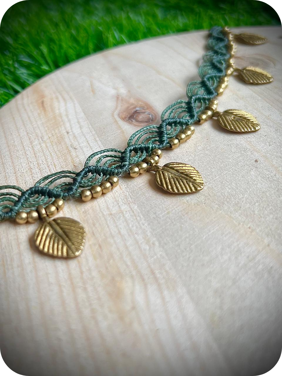 macrame anklets with beads and brass, macrame goa style anklet, beach jewelry, bohemian barefoot, brass anklet