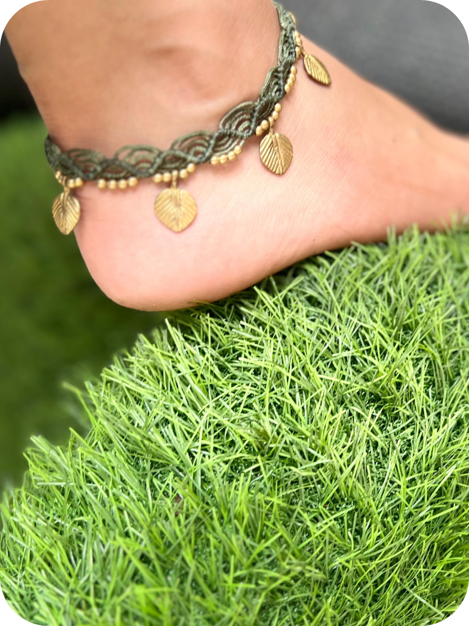 macrame anklets with beads and brass, macrame goa style anklet, beach jewelry, bohemian barefoot, brass anklet