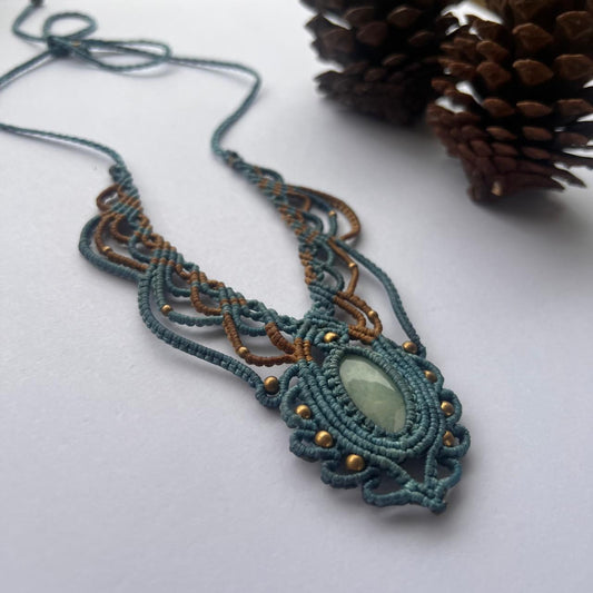 Blue Aquamarine macrame necklace, blue stone macrame choker, March Birthstone jewelry gift, calming stones handmade jewelry